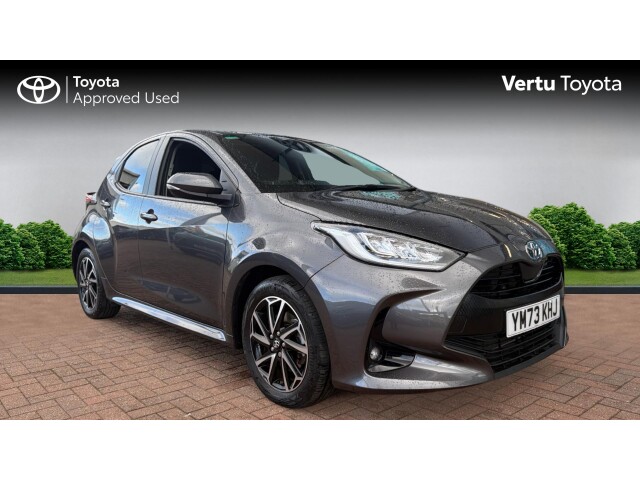 Main listing image - Toyota Yaris