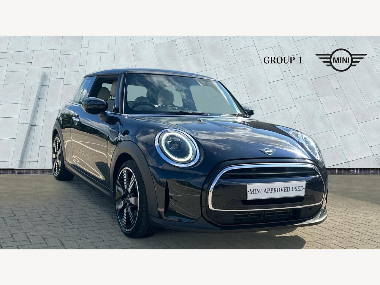 Main listing image - MINI Hatchback