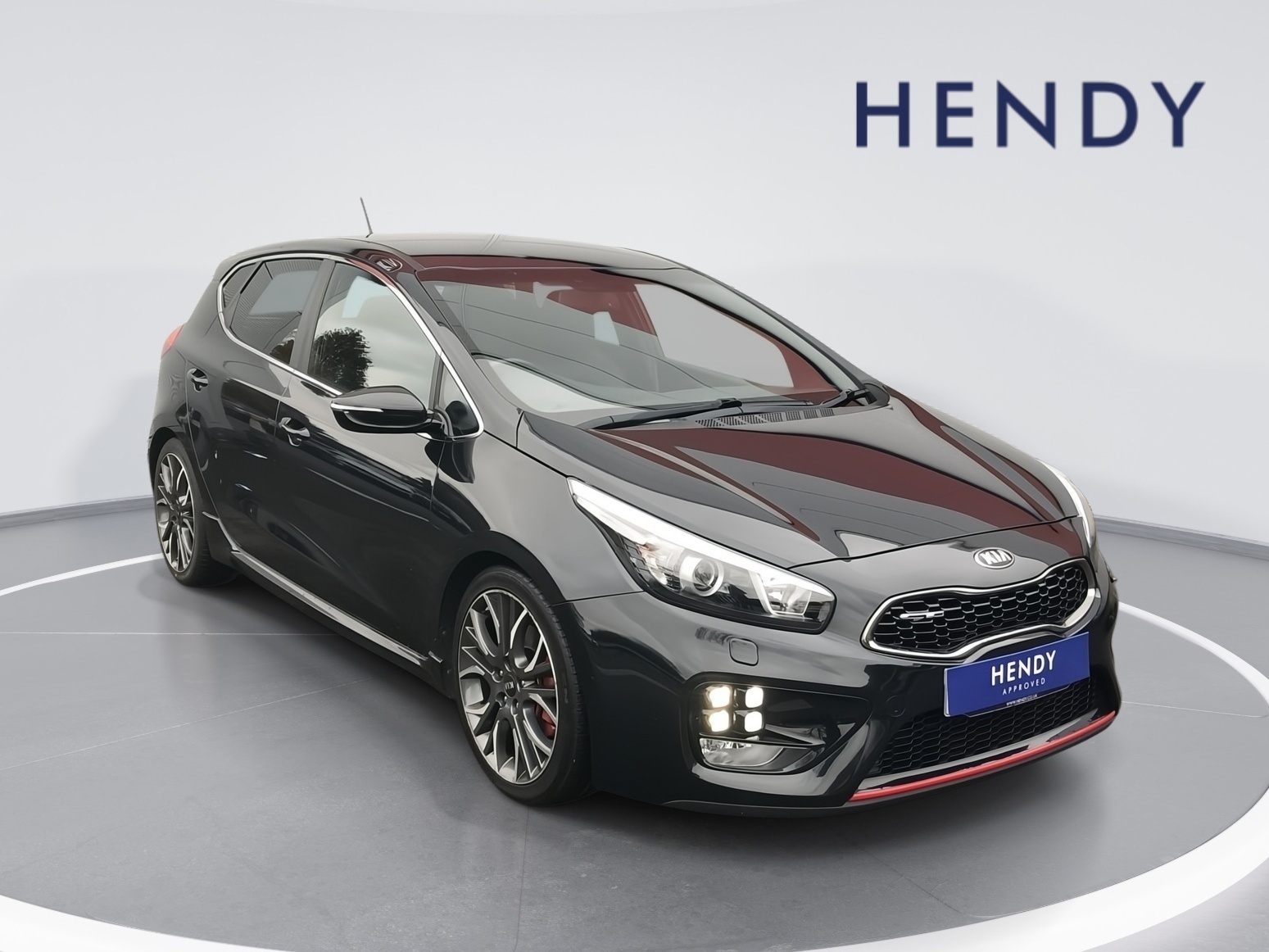 Main listing image - Kia Ceed