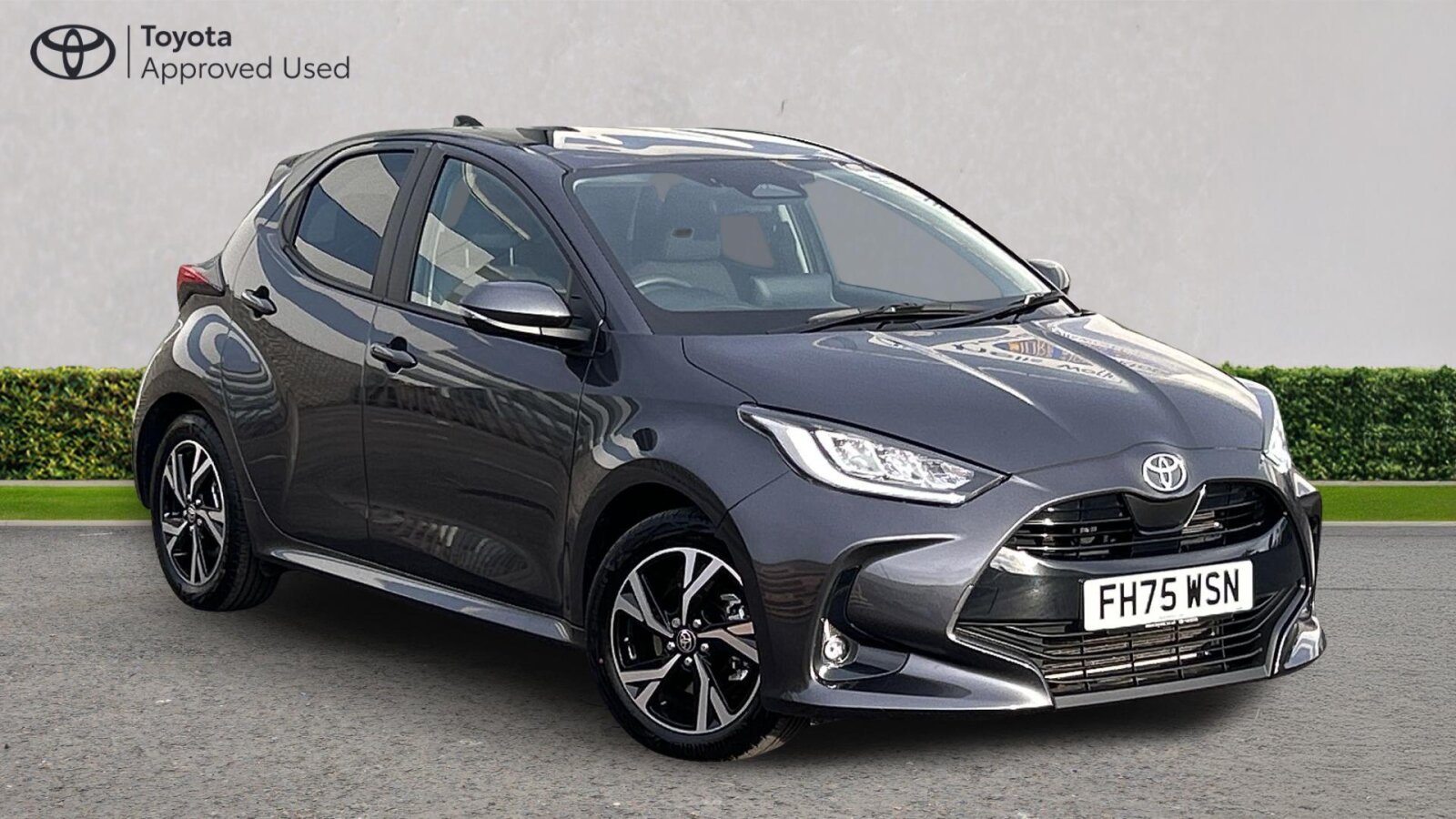 Main listing image - Toyota Yaris
