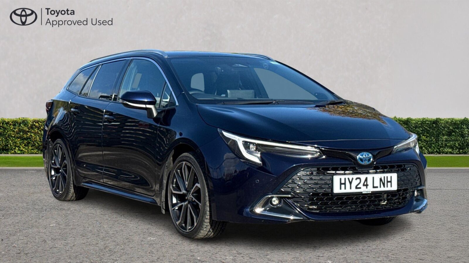 Main listing image - Toyota Corolla
