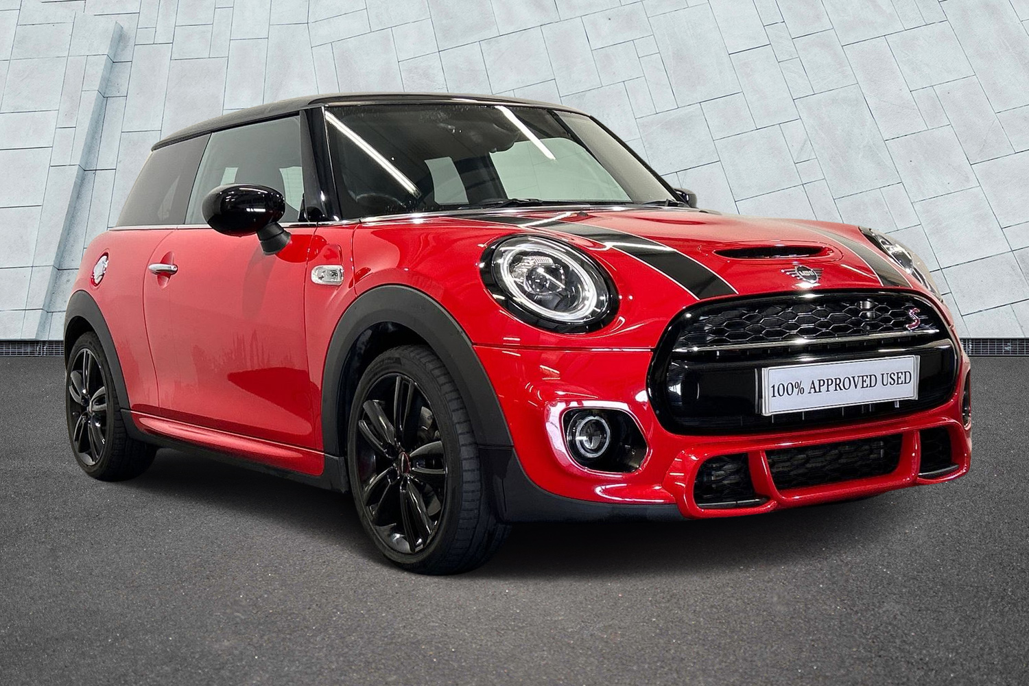 Main listing image - MINI Hatchback