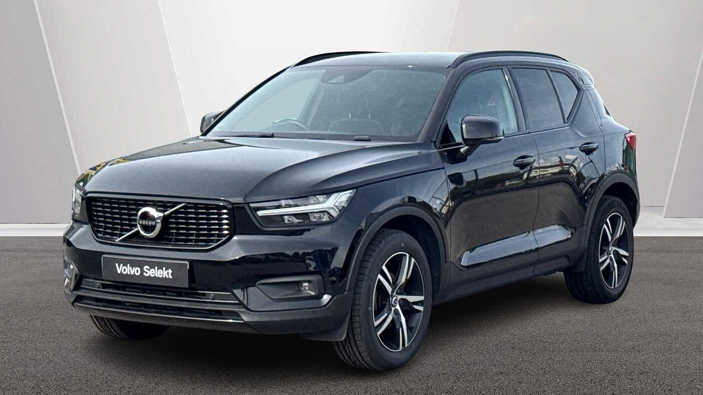 Main listing image - Volvo XC40
