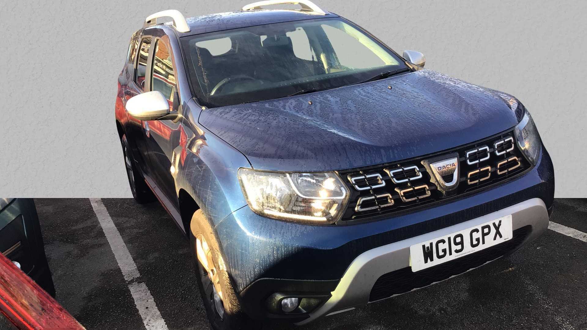 Main listing image - Dacia Duster