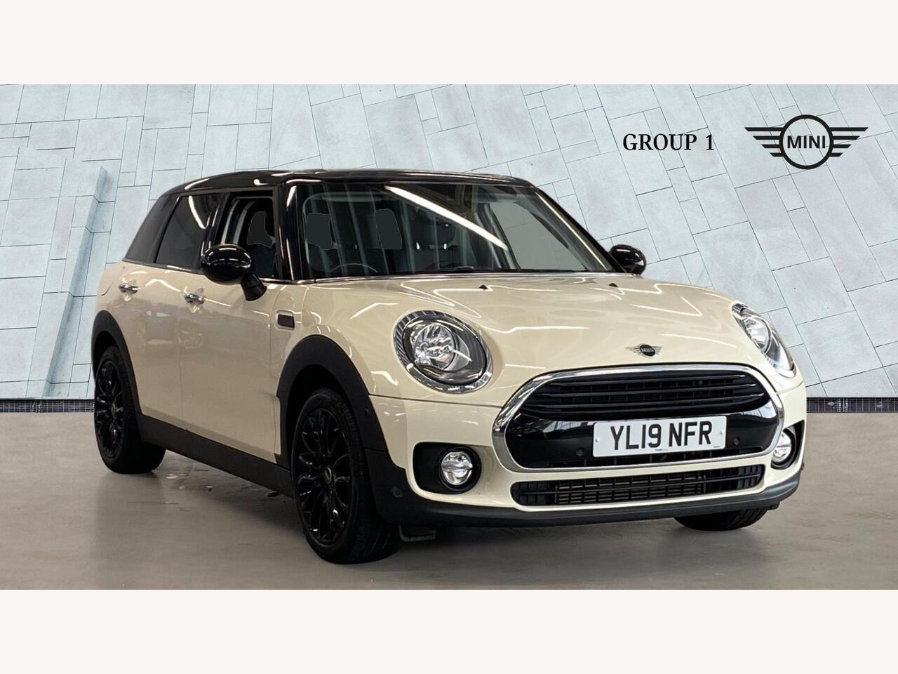 Main listing image - MINI Clubman