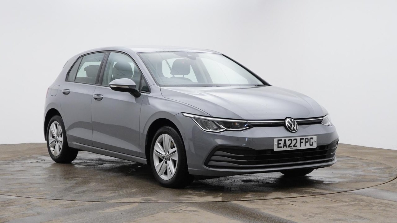 Main listing image - Volkswagen Golf