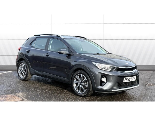 Main listing image - Kia Stonic