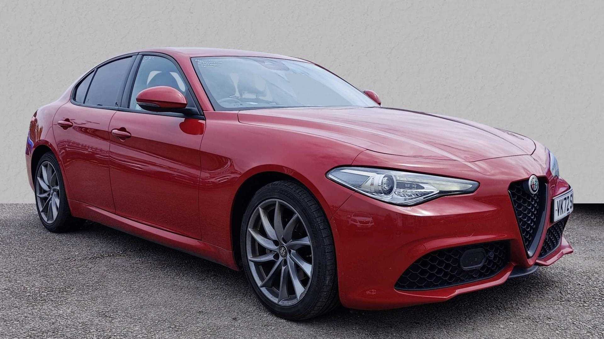Main listing image - Alfa Romeo Giulia