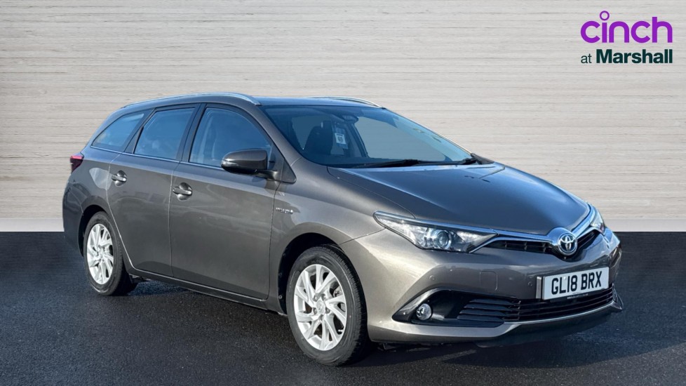 Main listing image - Toyota Auris Touring Sport