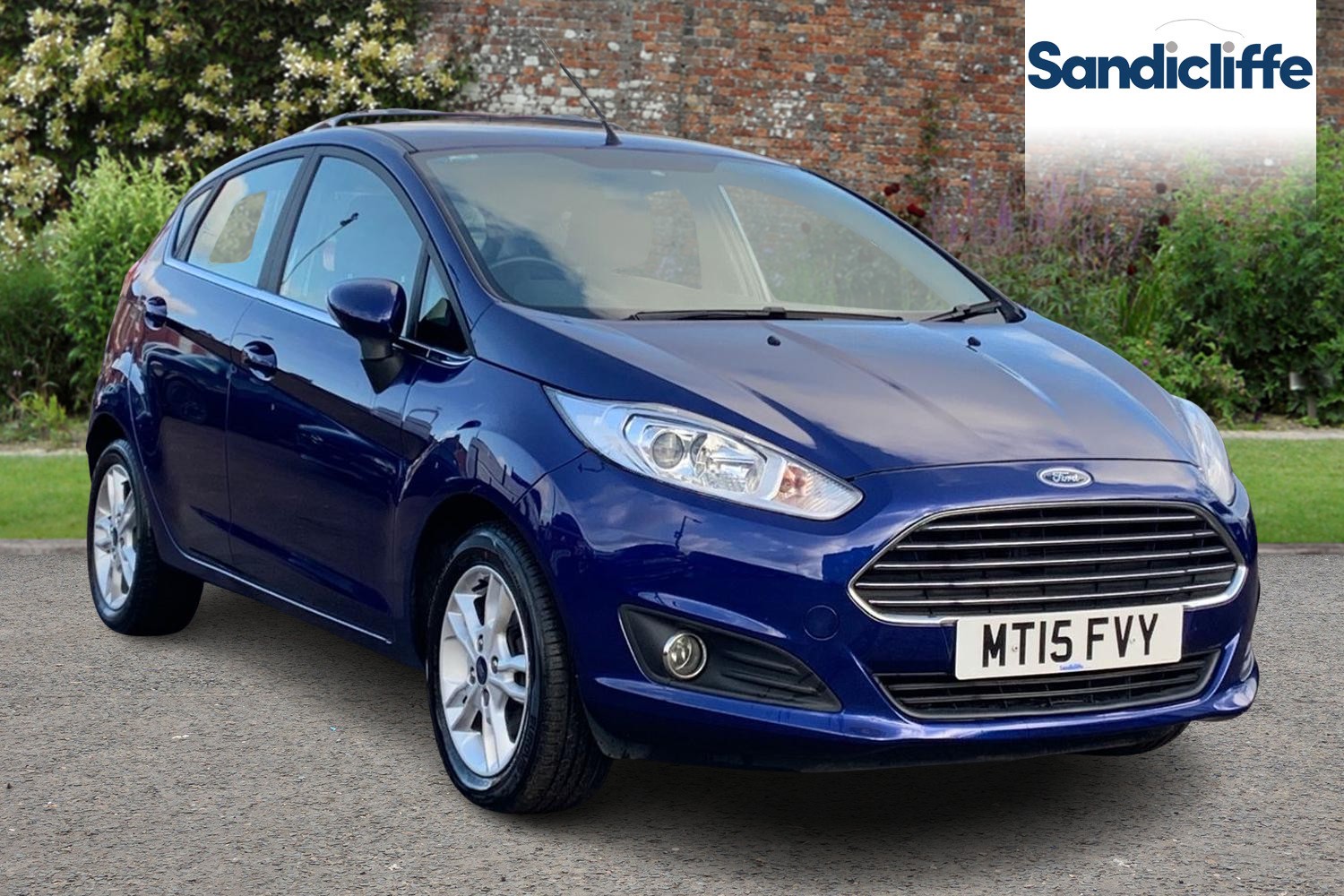 Main listing image - Ford Fiesta