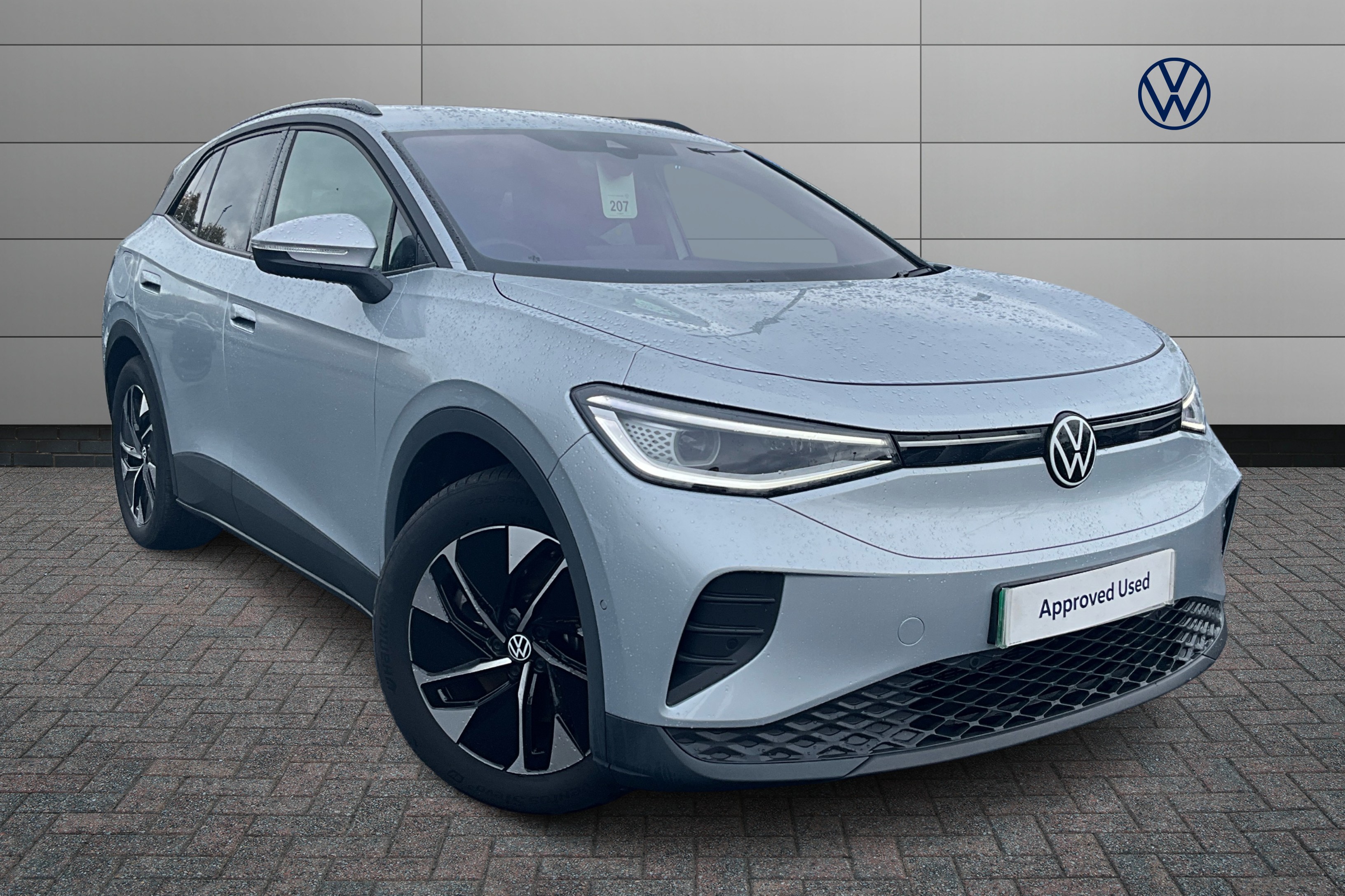 Main listing image - Volkswagen ID.4