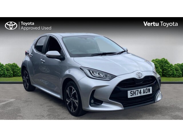 Main listing image - Toyota Yaris