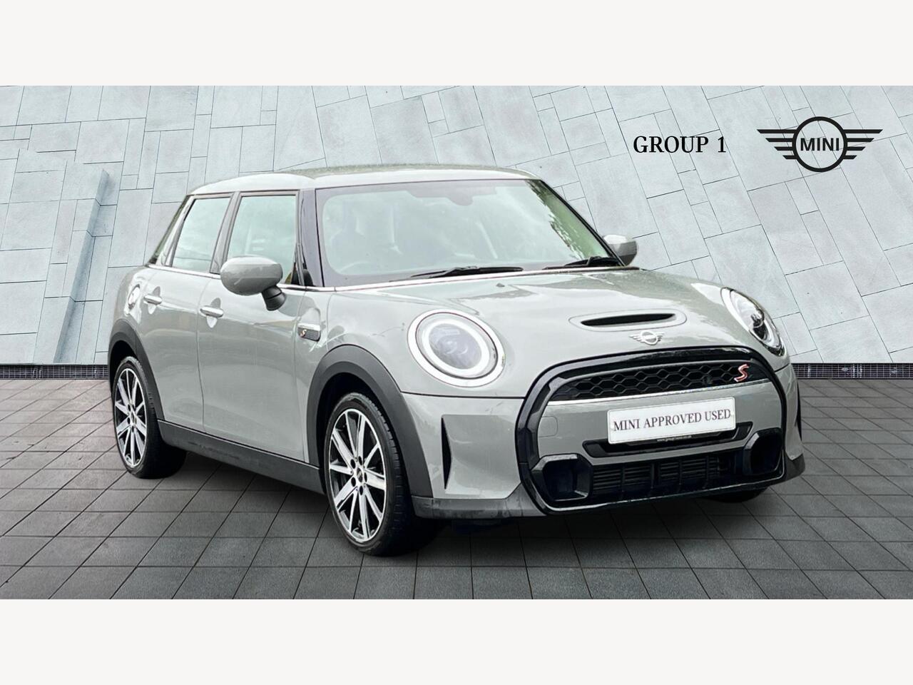Main listing image - MINI Hatchback