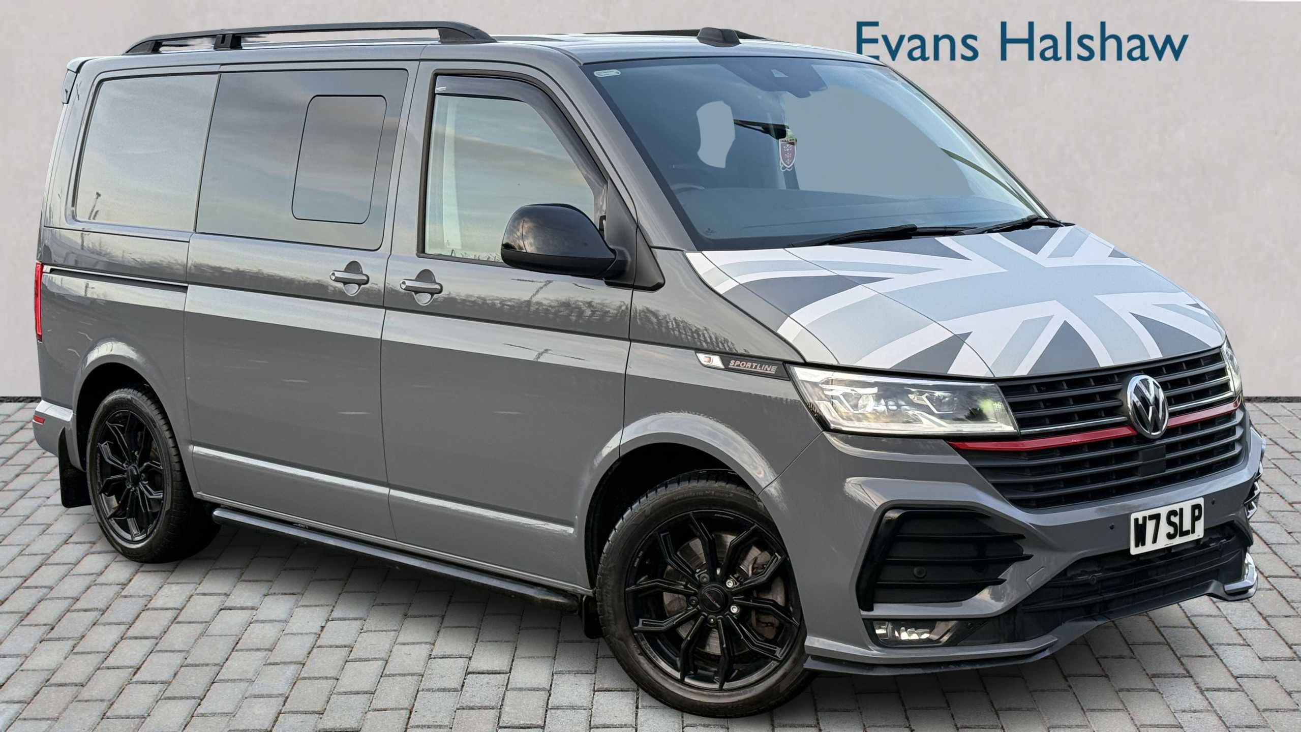 Main listing image - Volkswagen Transporter