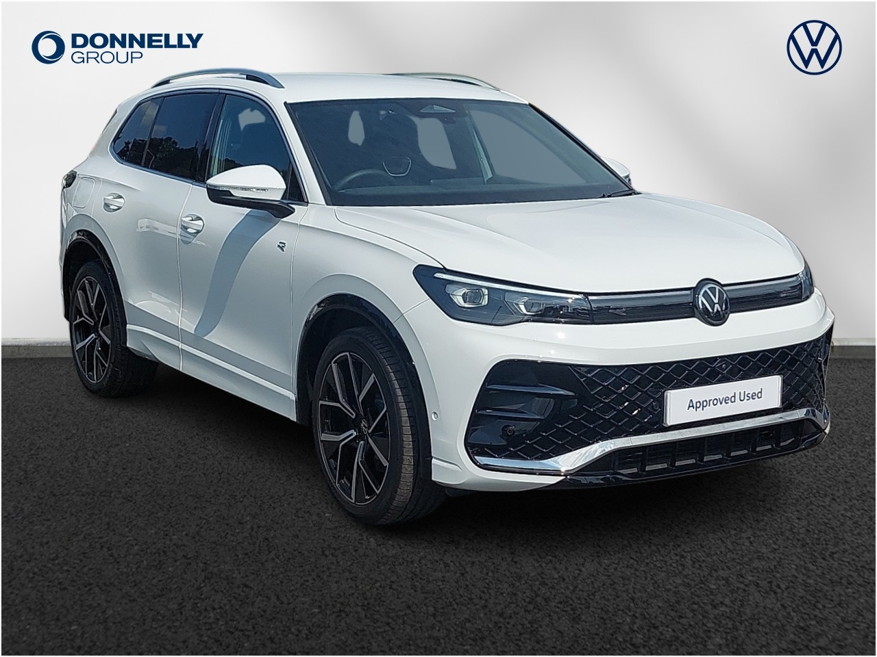 Main listing image - Volkswagen Tiguan
