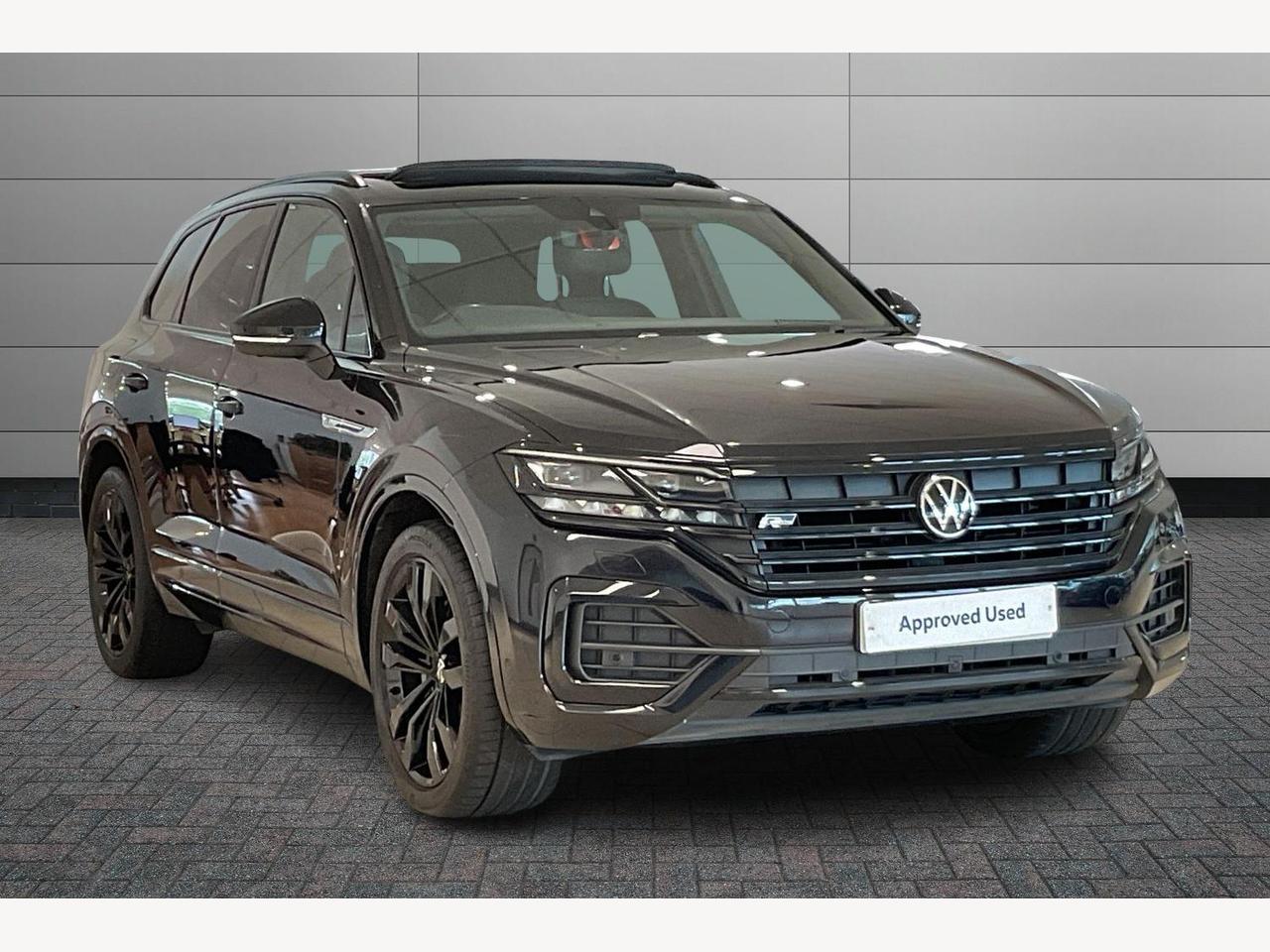 Main listing image - Volkswagen Touareg