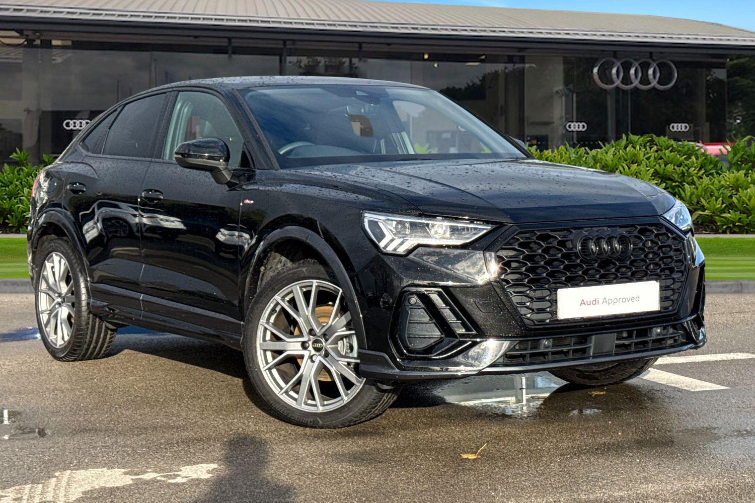 Main listing image - Audi Q3