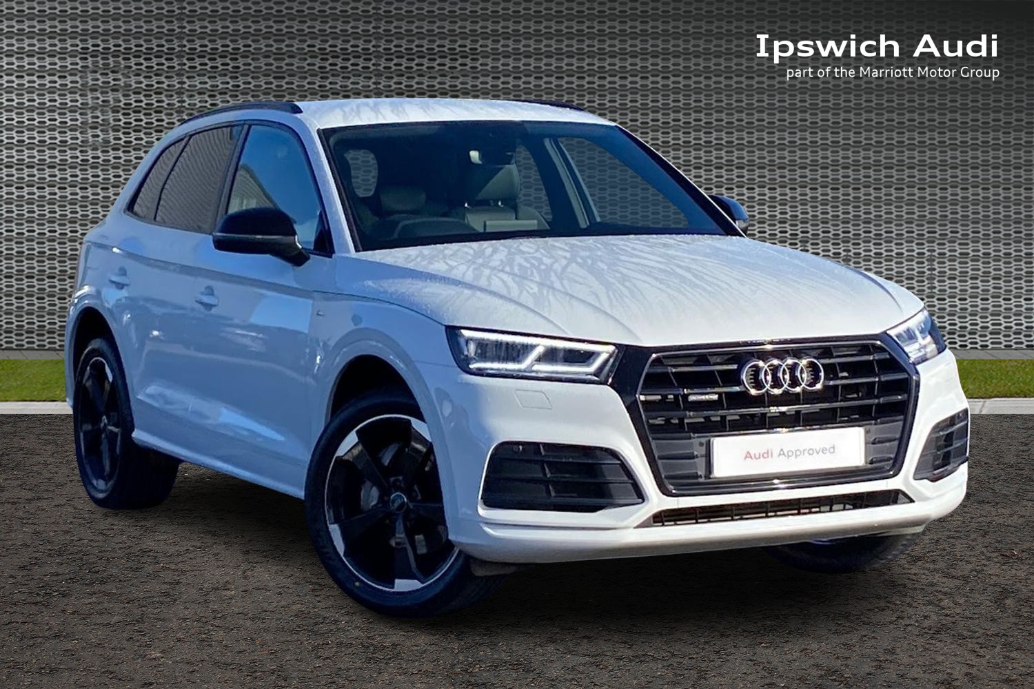 Main listing image - Audi Q5