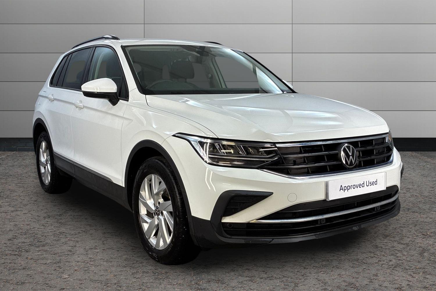 Main listing image - Volkswagen Tiguan