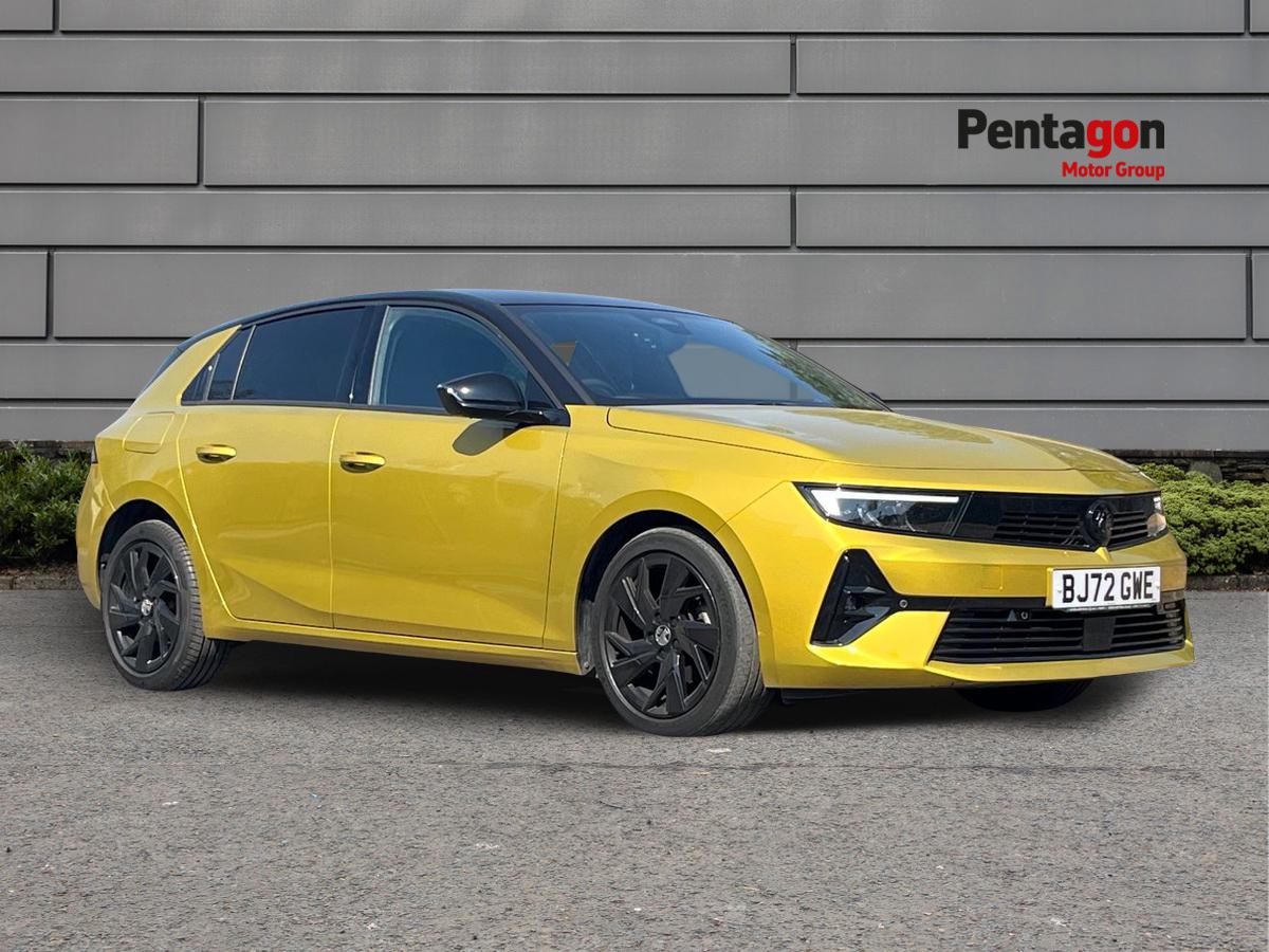 Main listing image - Vauxhall Astra