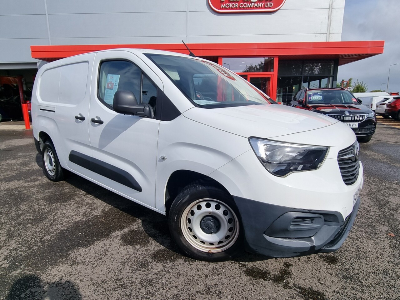 Main listing image - Vauxhall Combo Cargo