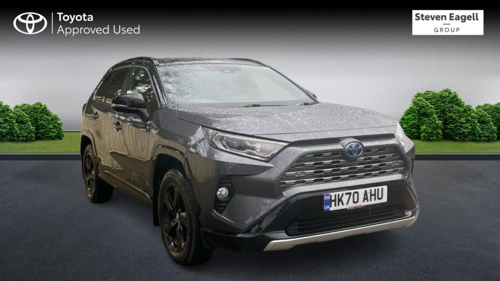 Main listing image - Toyota RAV4