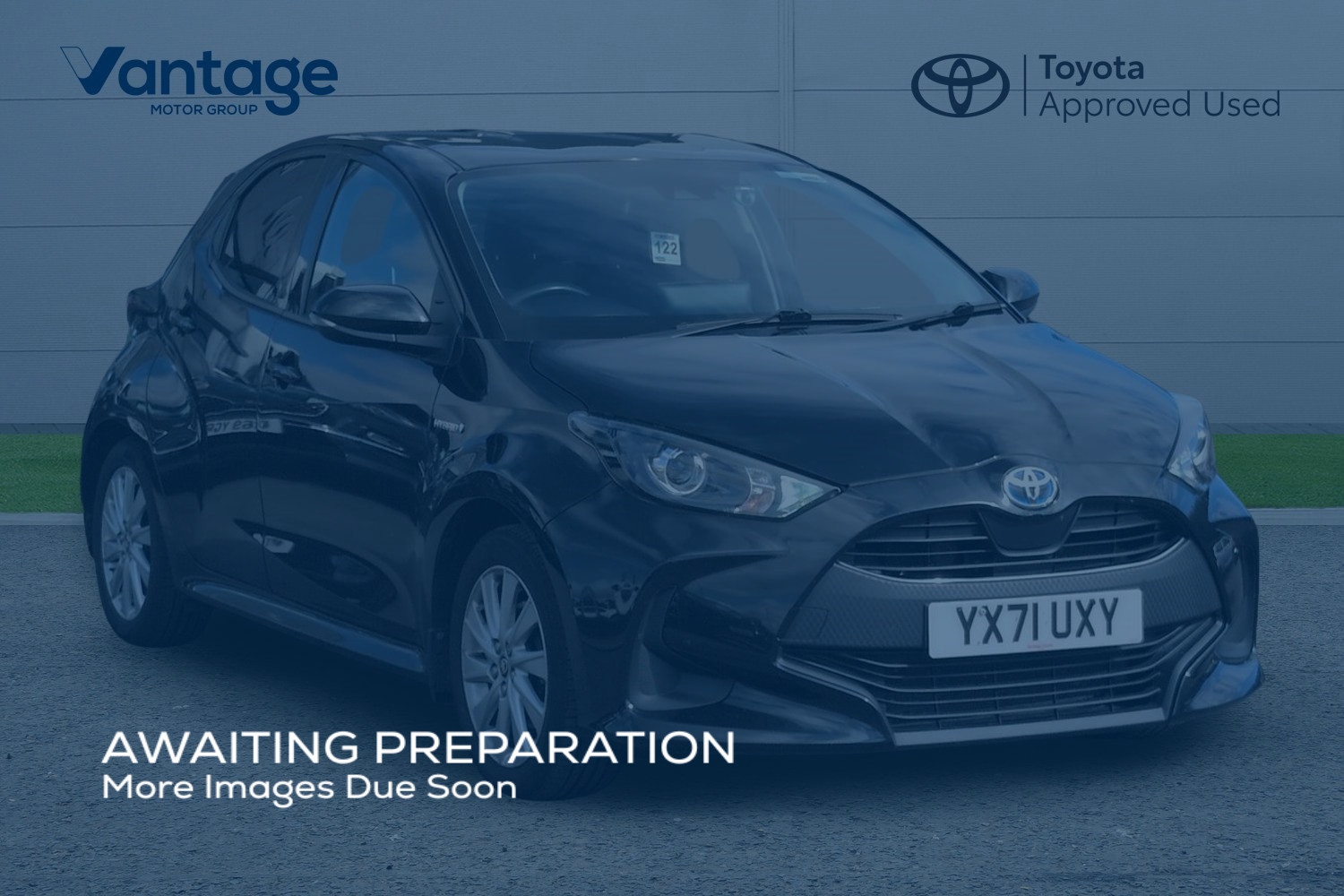 Main listing image - Toyota Yaris