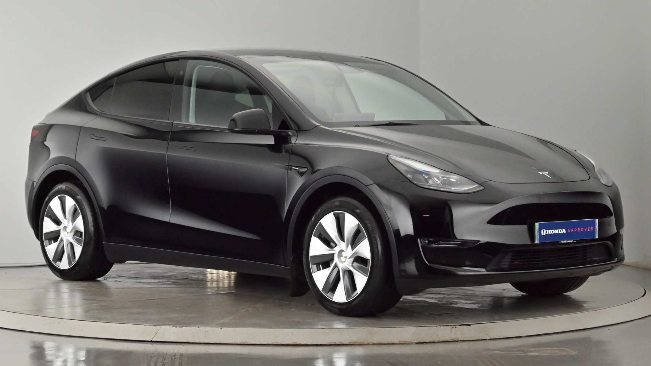 Main listing image - Tesla Model Y