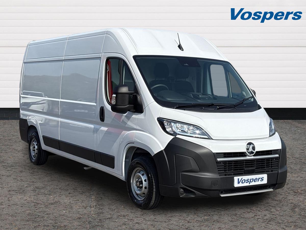 Main listing image - Vauxhall Movano
