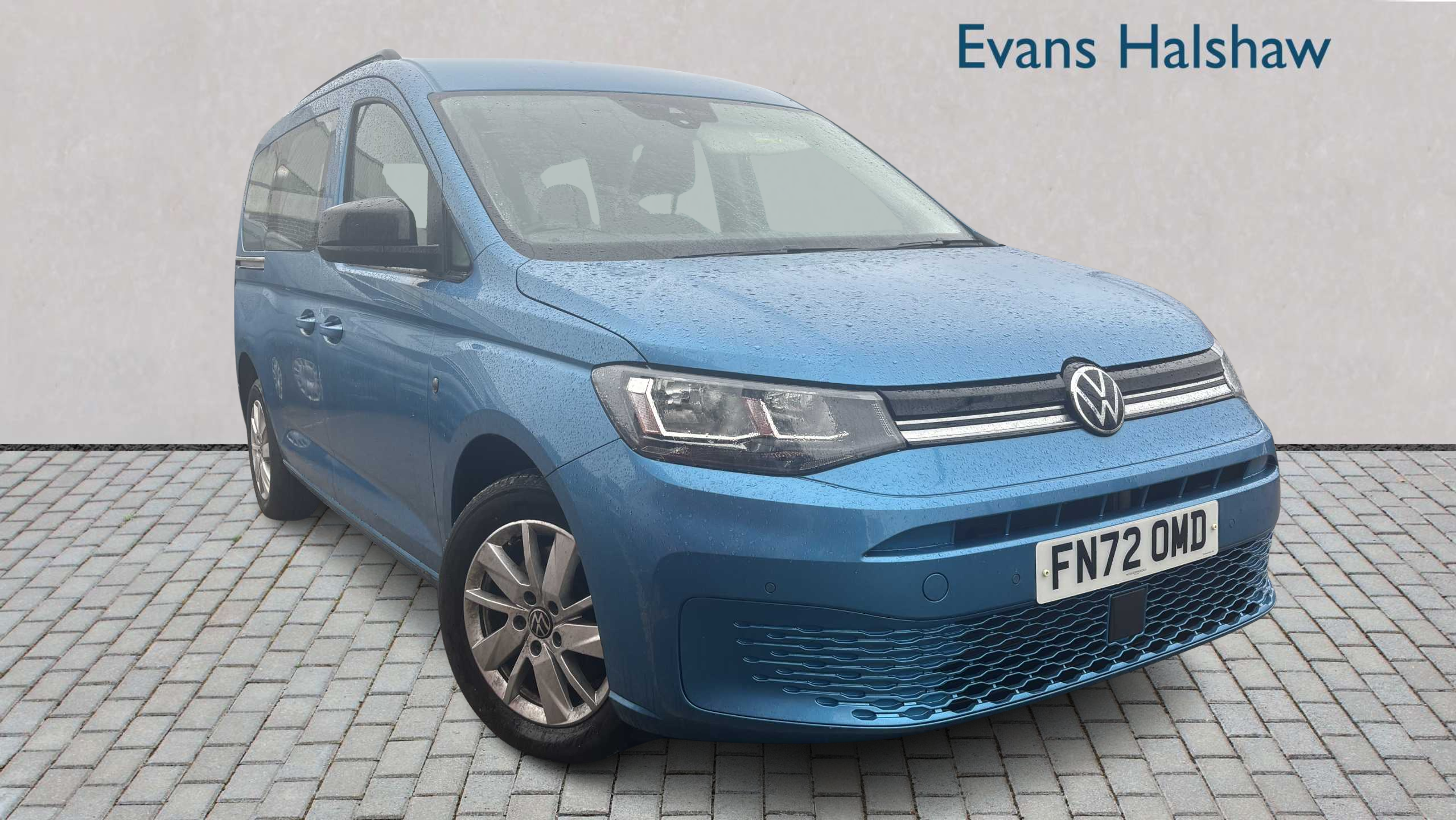 Main listing image - Volkswagen Caddy Maxi Life