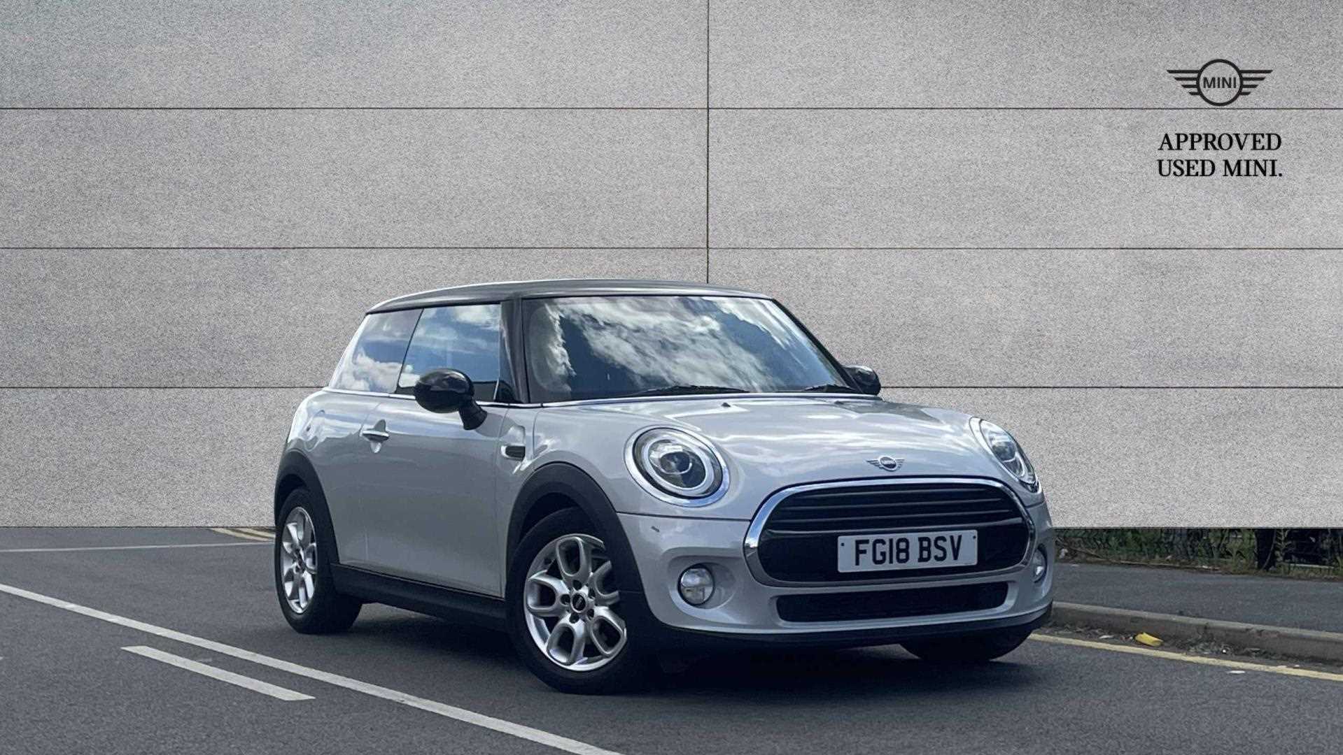 Main listing image - MINI Hatchback