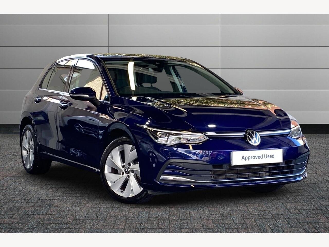 Main listing image - Volkswagen Golf