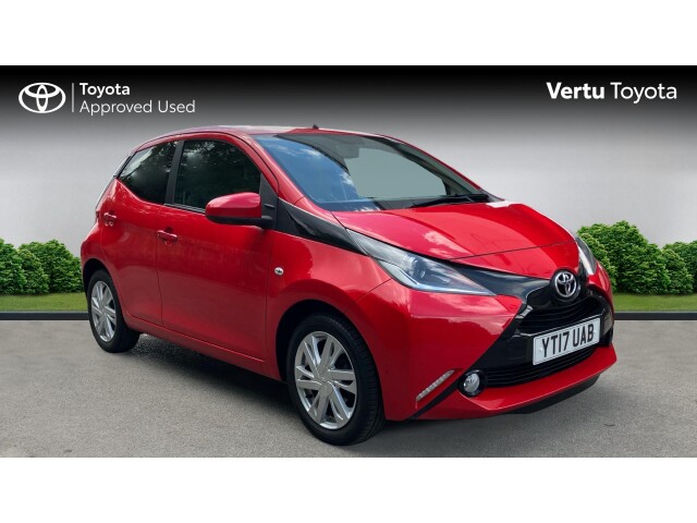 Main listing image - Toyota Aygo