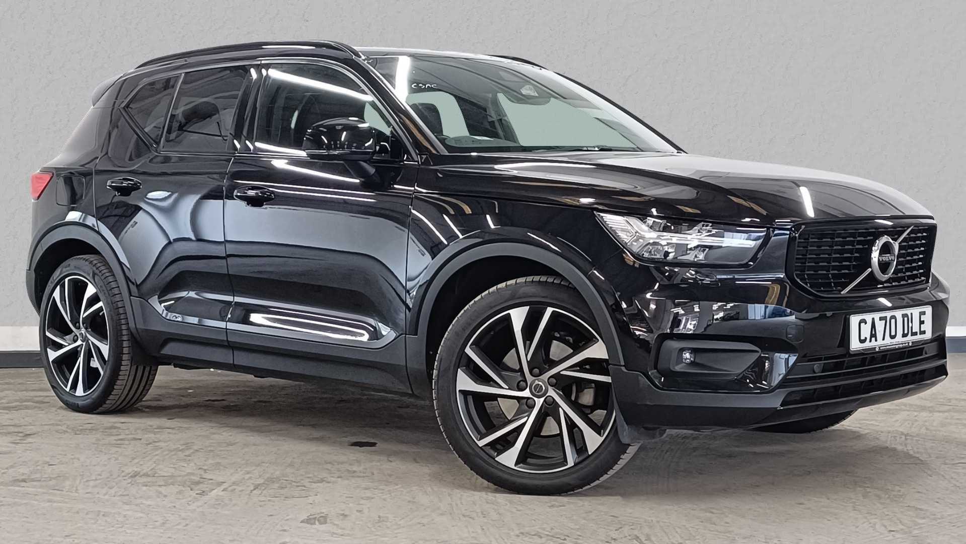 Main listing image - Volvo XC40