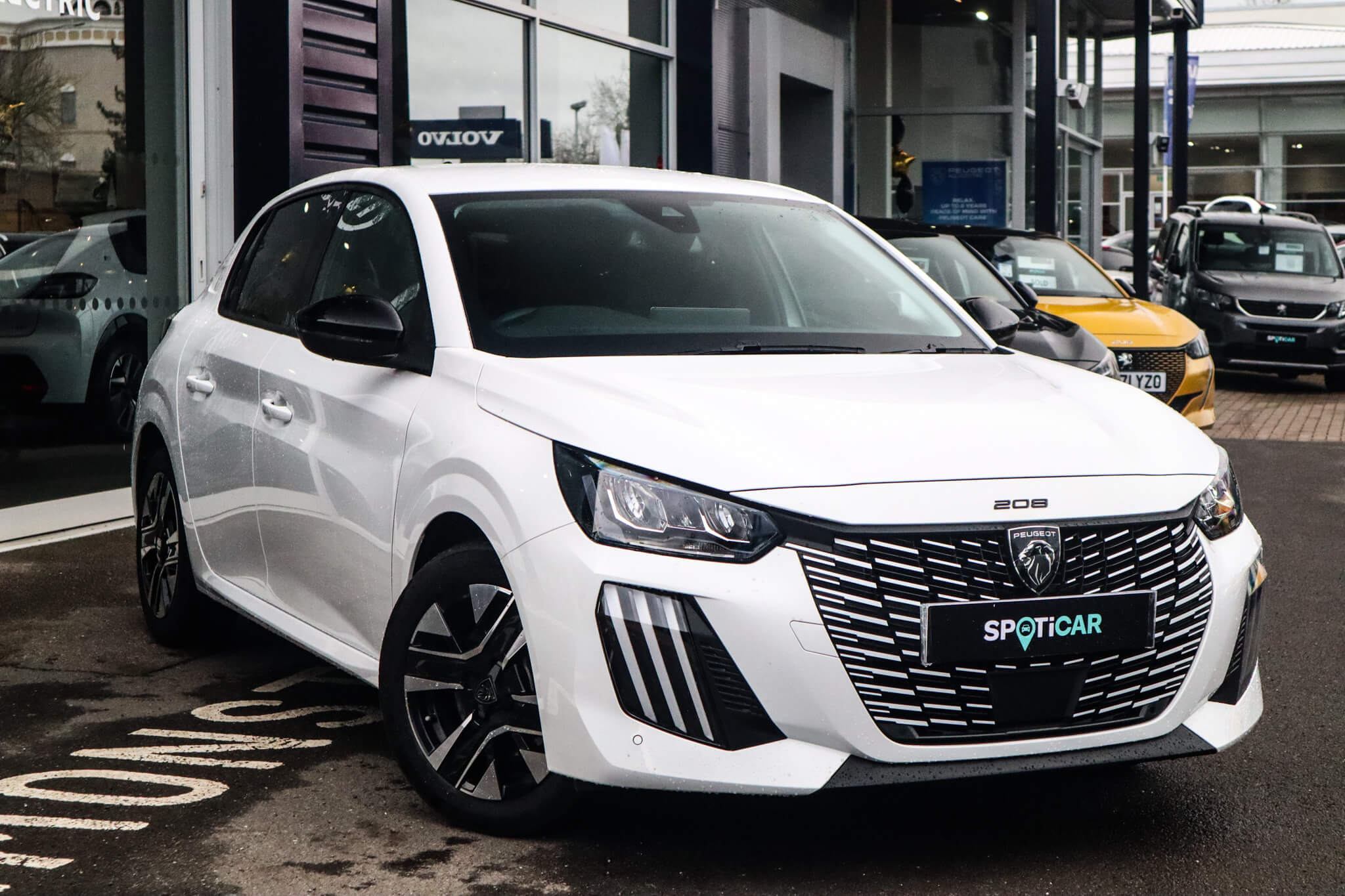 Main listing image - Peugeot 208