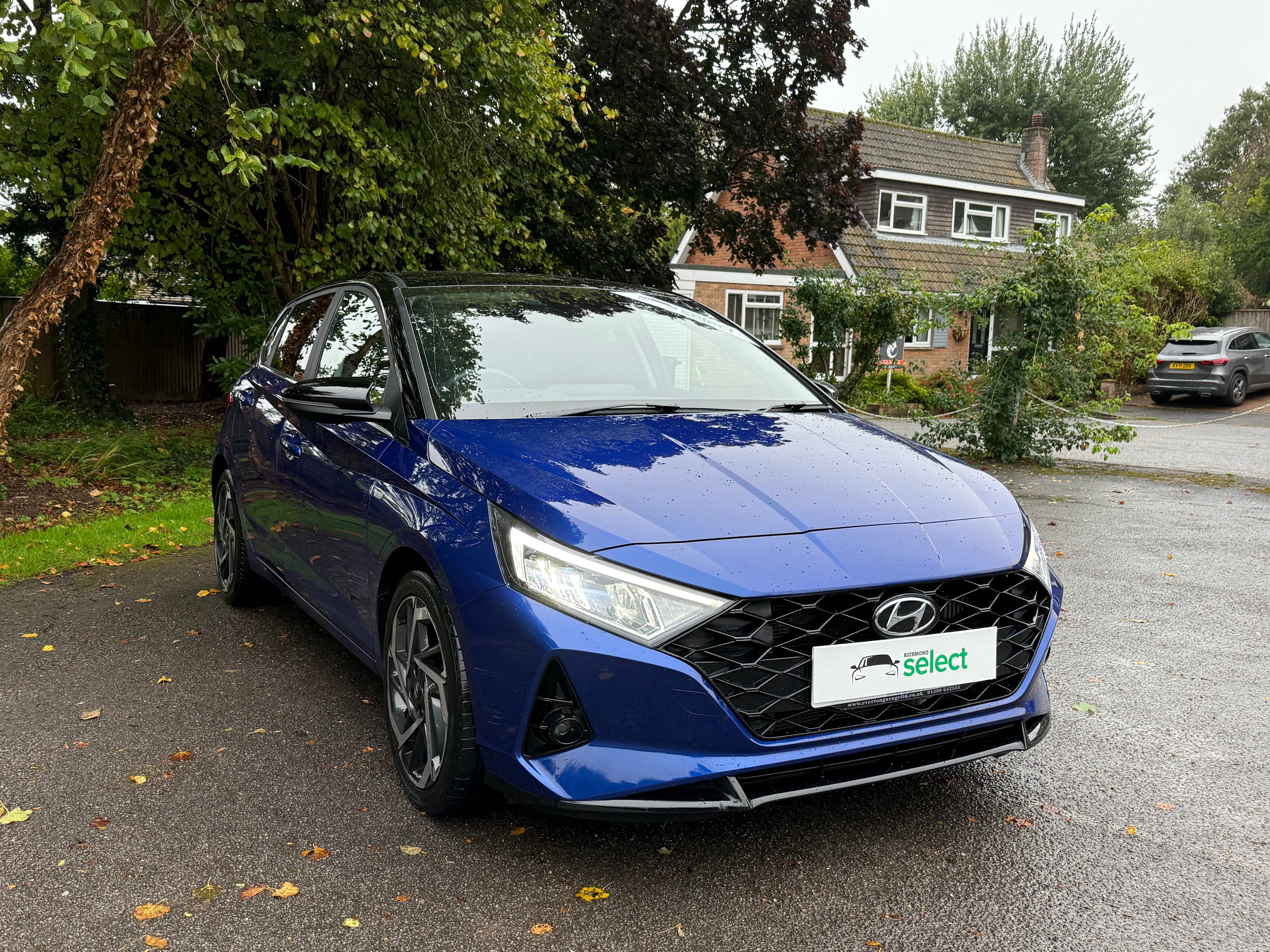Main listing image - Hyundai i20