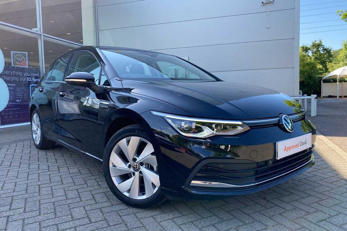 Main listing image - Volkswagen Golf