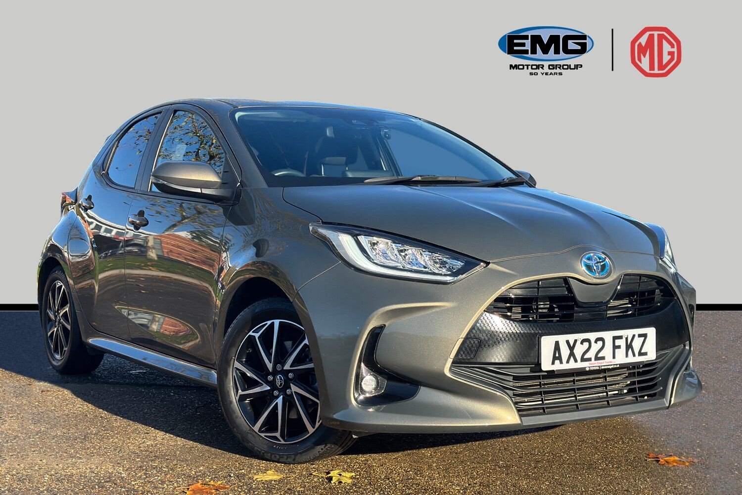 Main listing image - Toyota Yaris