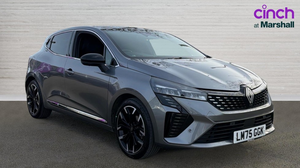 Main listing image - Renault Clio