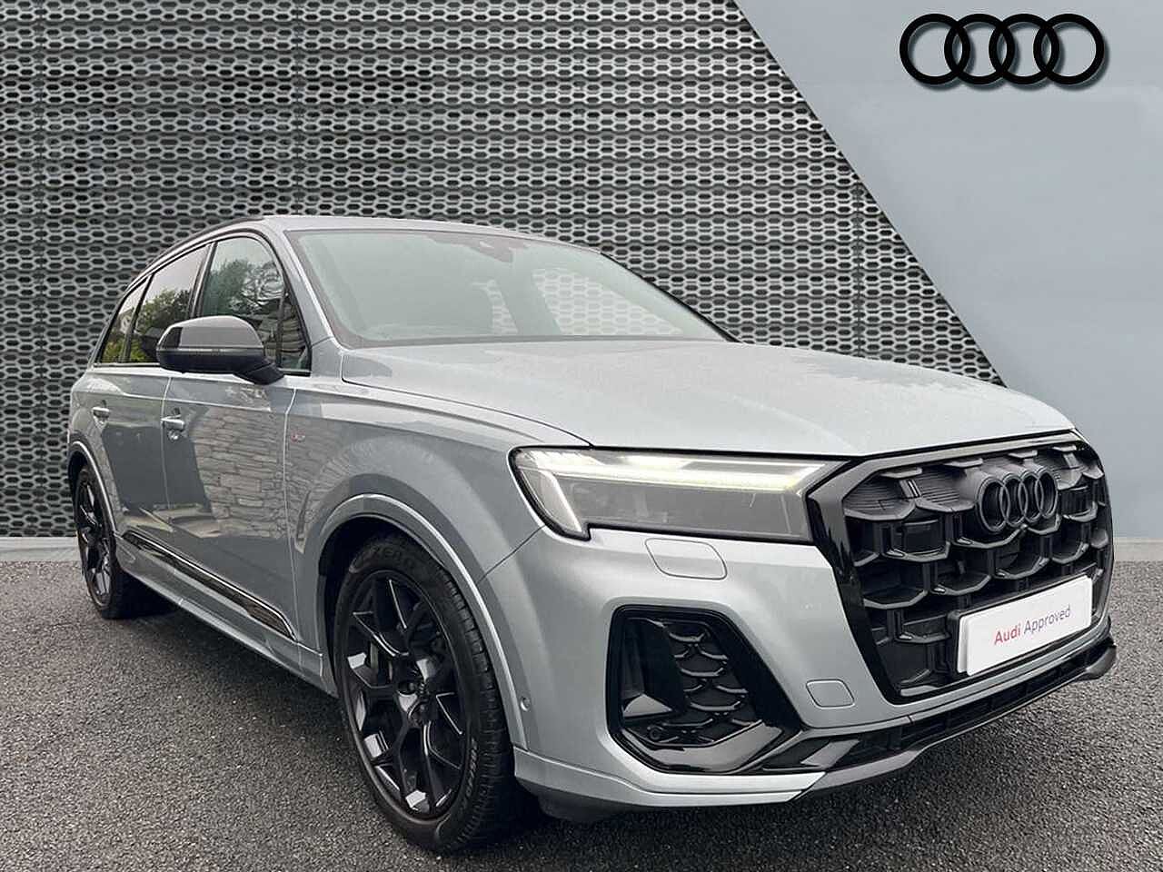 Main listing image - Audi Q7