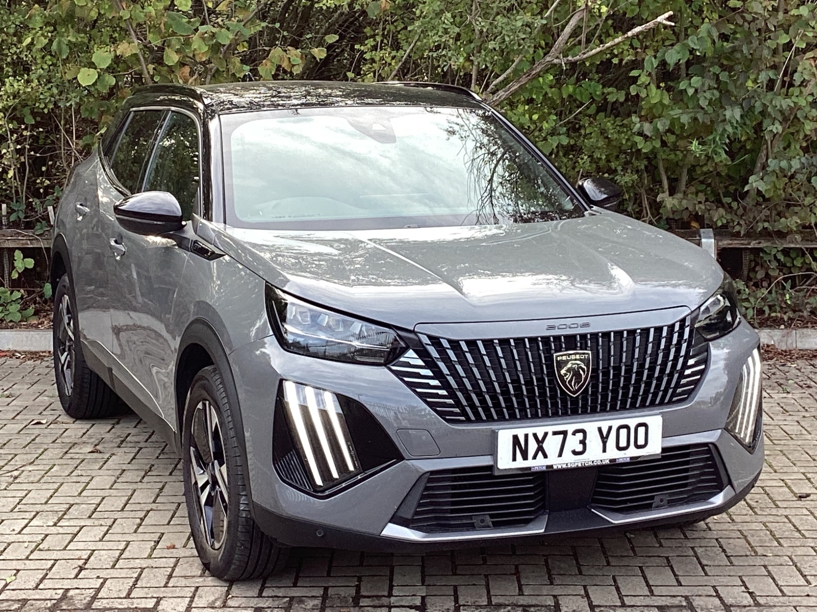 Main listing image - Peugeot 2008