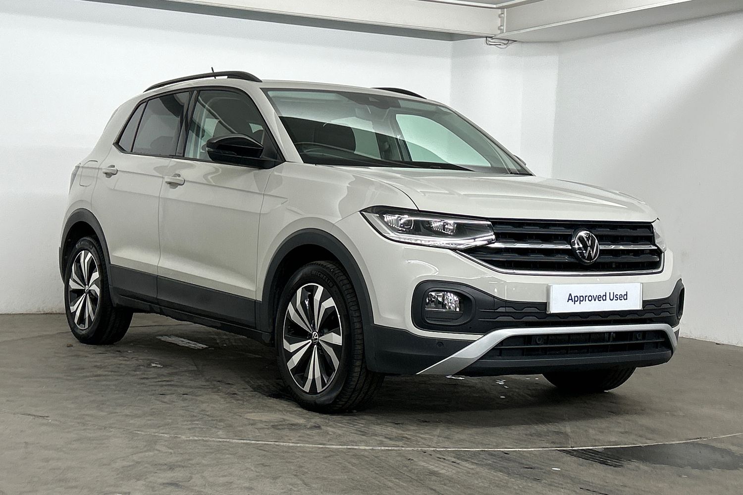 Main listing image - Volkswagen T-Cross