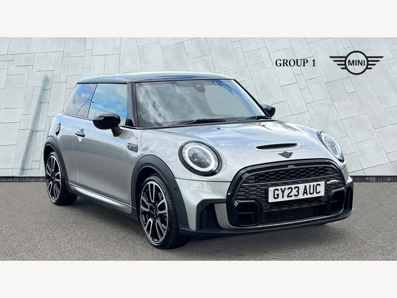 Main listing image - MINI Hatchback