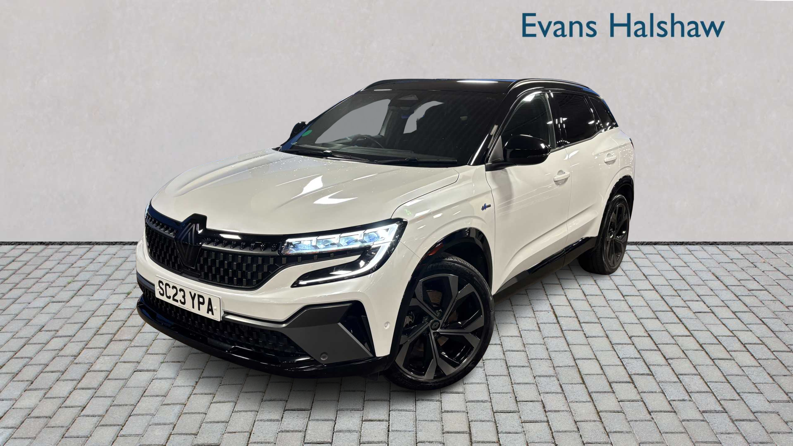 Main listing image - Renault Austral