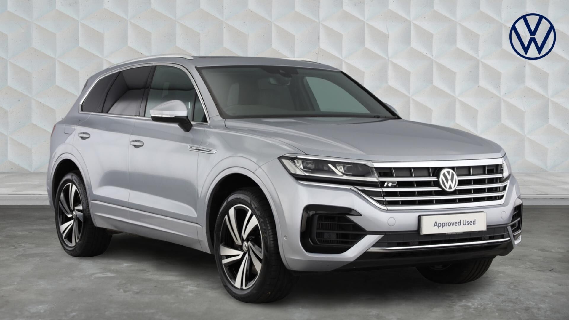 Main listing image - Volkswagen Touareg