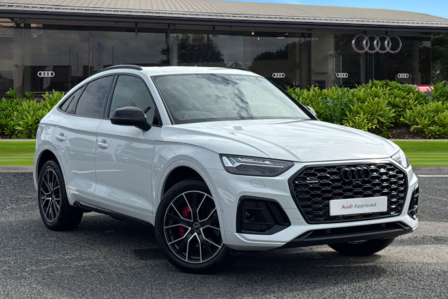 Main listing image - Audi Q5