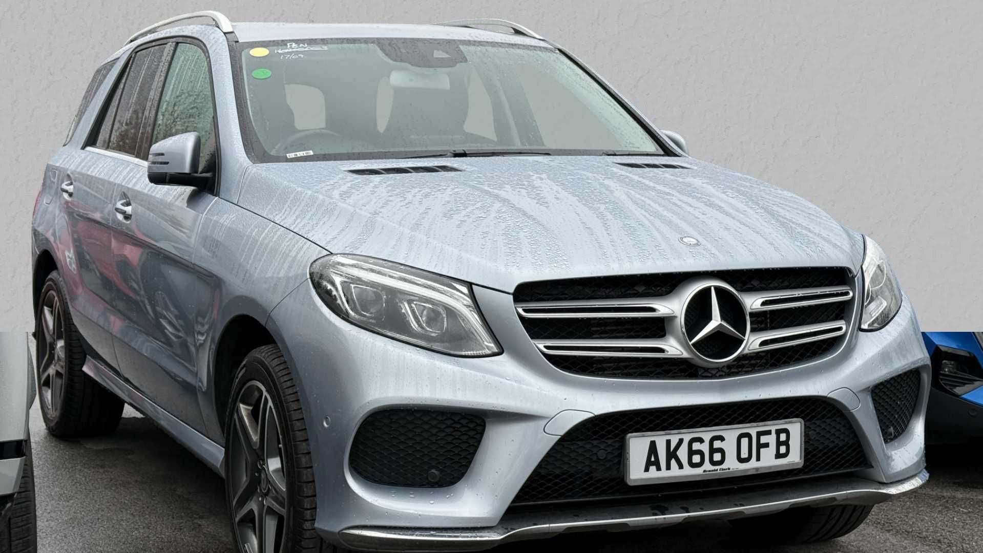 Main listing image - Mercedes-Benz GLE