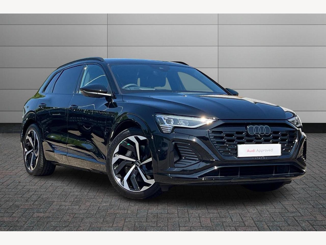 Main listing image - Audi Q8 e-tron