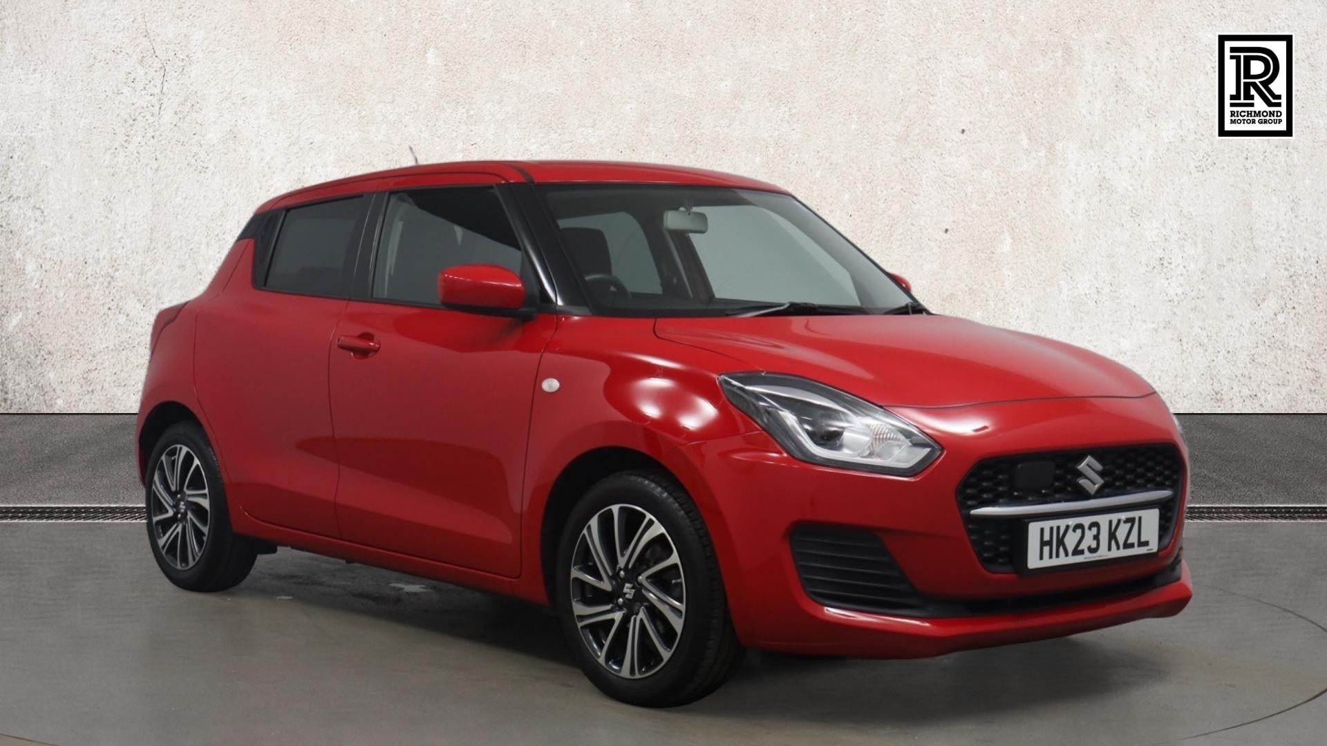 Main listing image - Suzuki Swift