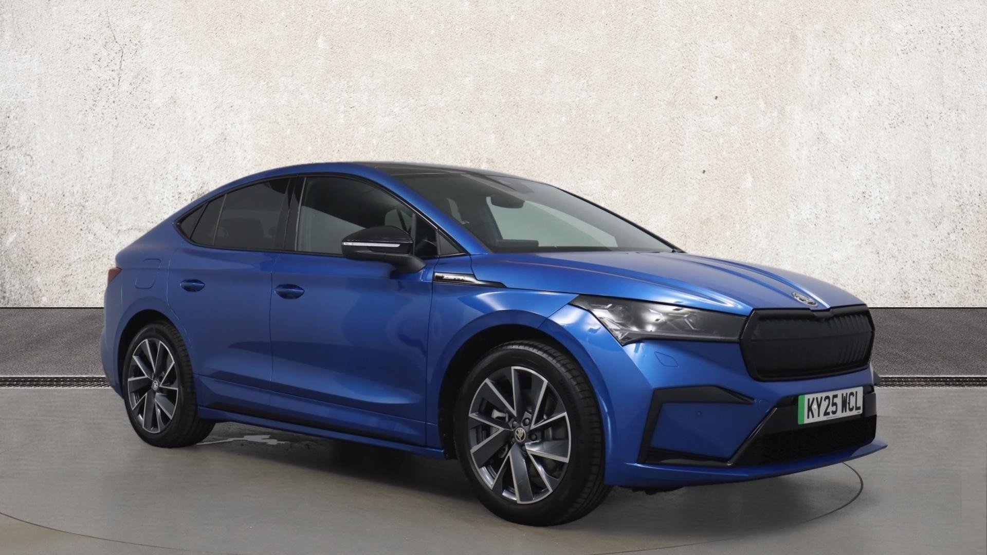 Main listing image - Skoda Enyaq